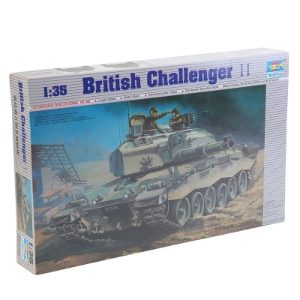 1:35 ARMOURED  CHALLENGER TANK